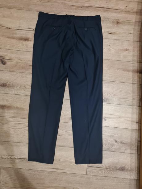 Elegantné nohavice, 54