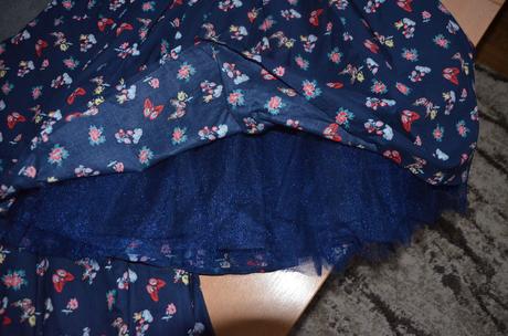 Šaty s tylom - v. 152, 152