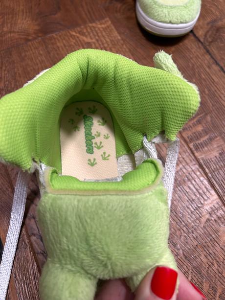 Topanky kotnikove, skechers,33