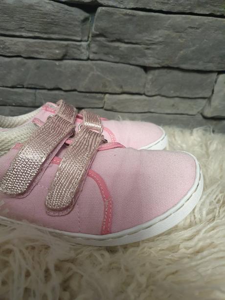 Barefoot tenisky, 31