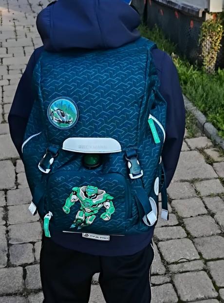 Skolska taska cena aj s doporucenym postovnym,