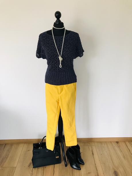 Sveter tmavofialový, 