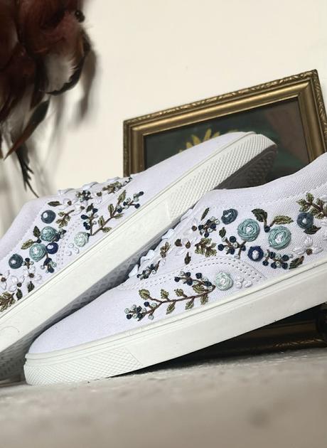 Plátené, ručne vyšívané tenisky, 36 - 42