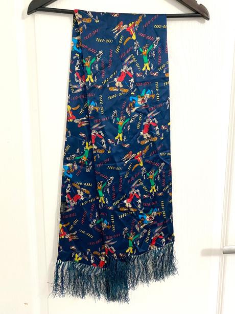 Hodvábna šatka / šál zajac bugs, 