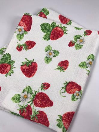 Kuchynská utierka s jahodami, 