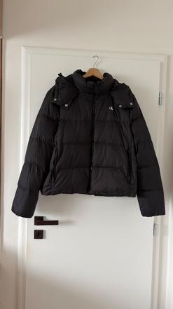 Krátka páperová bunda, značka calvin klein, calvin klein,xl