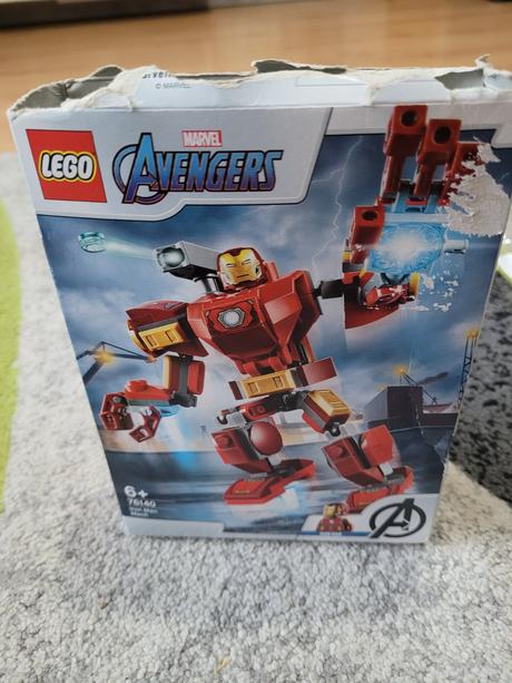Lego avengers 76140,
