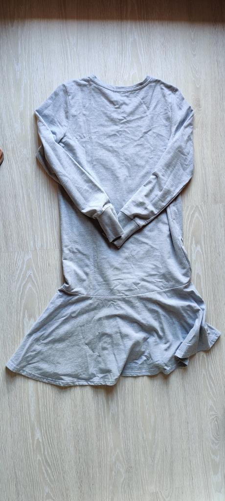 Teplakove saty, reserved,s