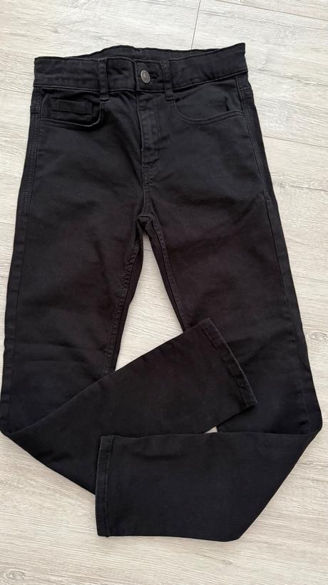 Nohavice/rifle kiabi 134, 134