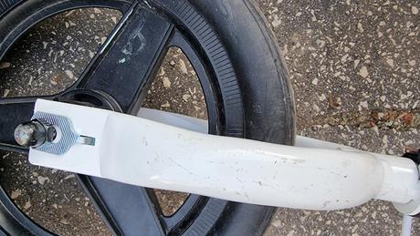 Odrážadlo b'twin s brzdou, 