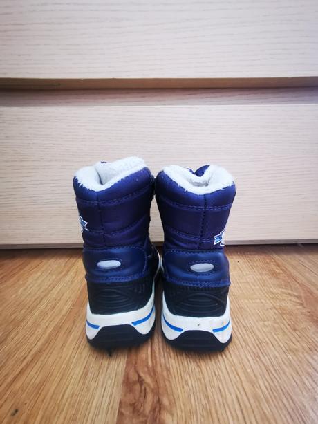 Snehule lupilu, lupilu,21