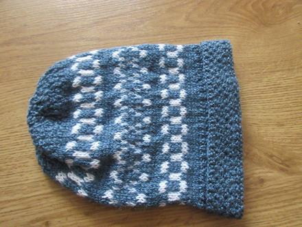 Pletená ciapka, 74