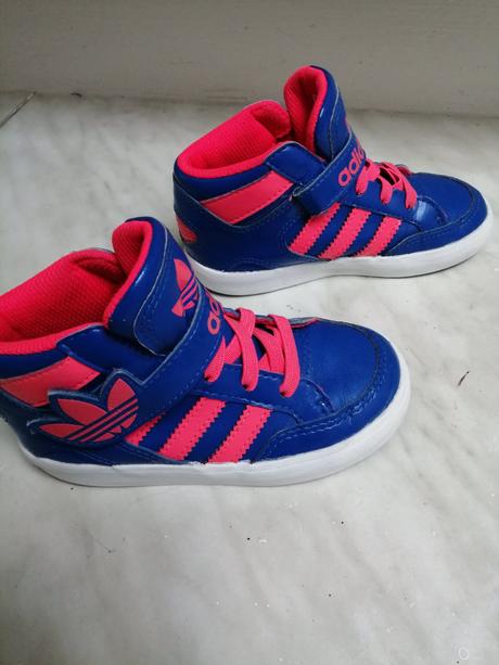 Botasky pre dievčatka značkové adidas vel.25, adidas,25