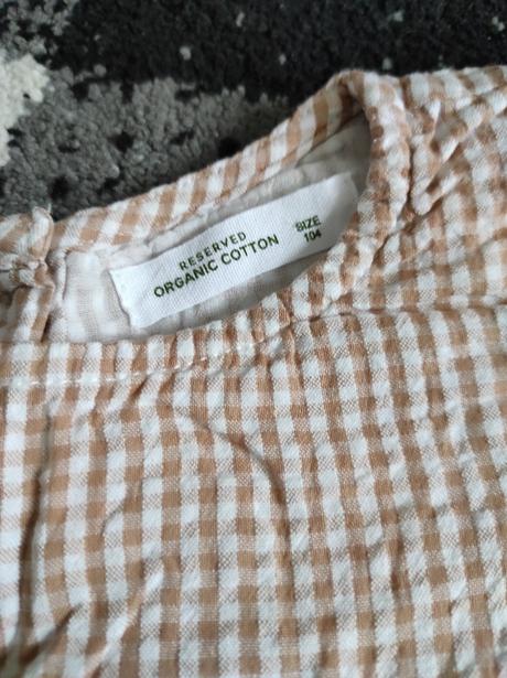 Krásne top stav, reserved,104