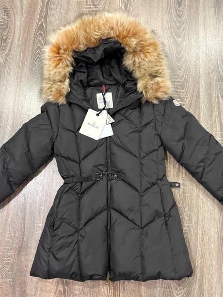 Moncler damska paperová vetrovka s kožušinou, s