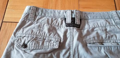 Pánske sivé kraťasy, 32