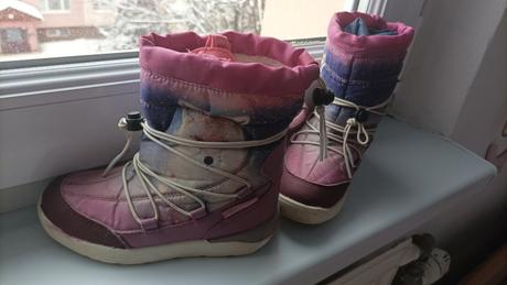 Čižmy, snehule s liskou, lupilu,28