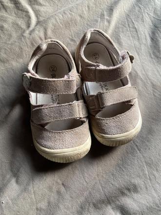 Sandálky, protetika,24