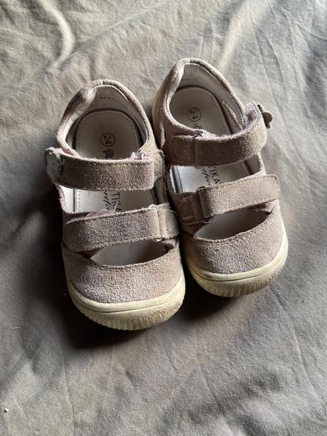 Sandálky, protetika,24