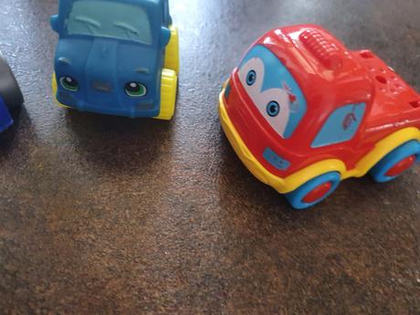 3 autíčka  pre najmenších, 