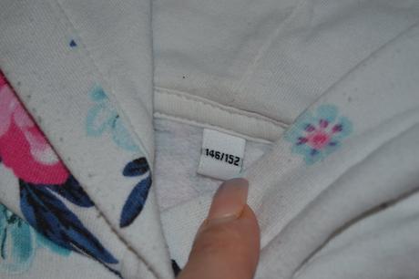 Balík pre dievča 18ks, veľkosť 146/158, top stav, 140–152