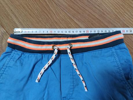 Kraťasy 128, h&m,128