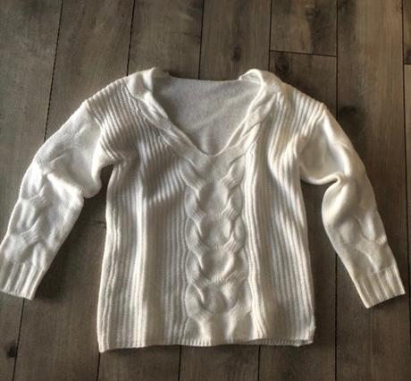 Snehovobiely svetrik bohoo, s