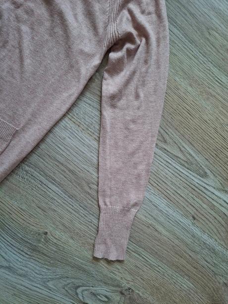 Tenší dámsky kardigán bez zapínania fandf 38, f&f,38