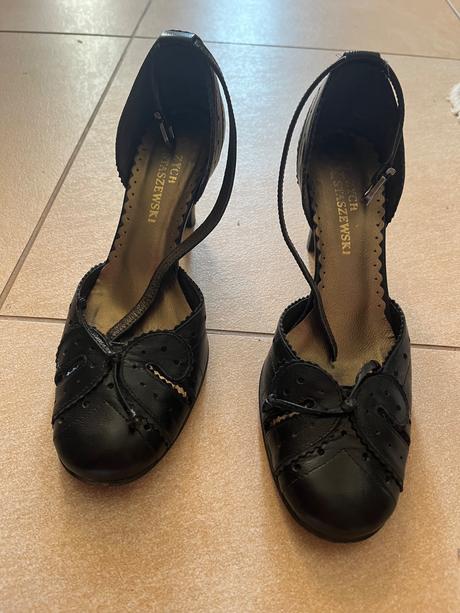 Kožené lodičky, 37