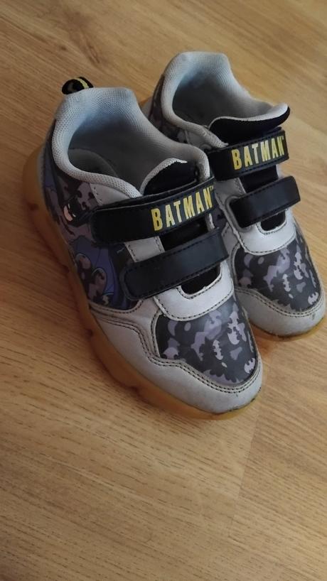 Tenisky batman č.30, baťa,30