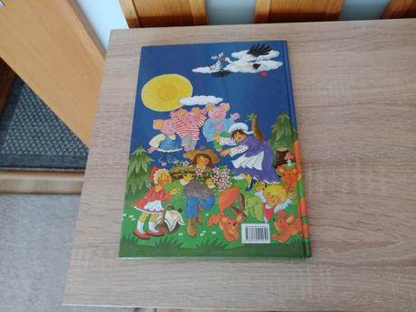 Kniha rozpoviem vám rozpravku, 