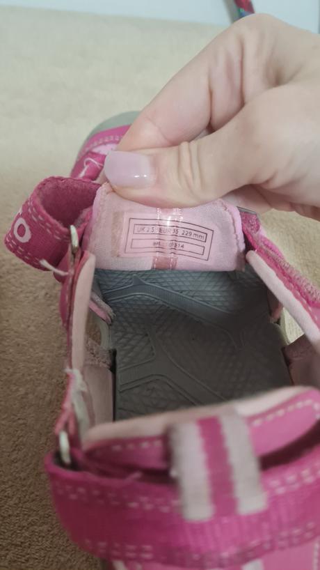 Sandále veľ 35, umbro,35