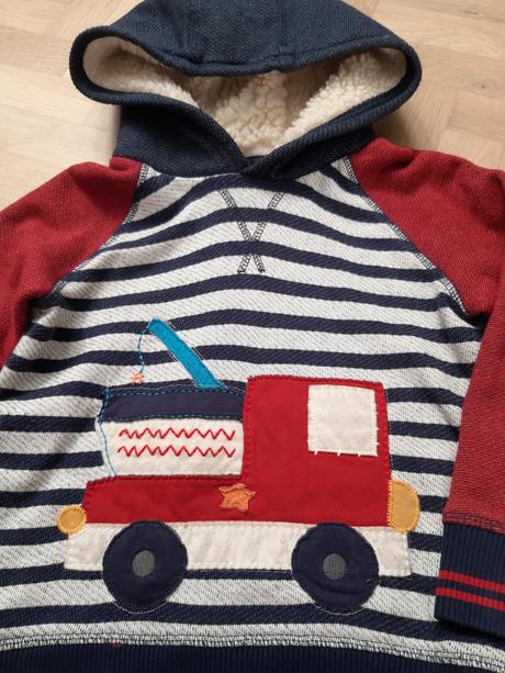 Tepla mikinka, next,110