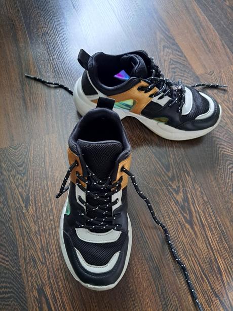 Tenisky, reserved,33