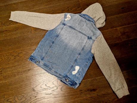 Perfektna stylova riflova bunda s prvkami mikiny m, rebel,m