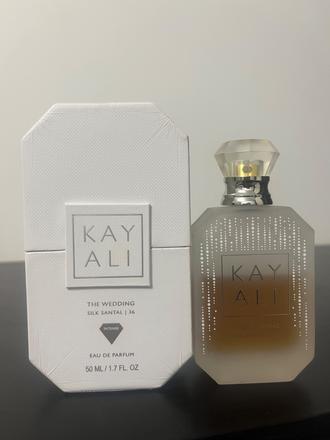 Kayali the wedding silk santal 36, 