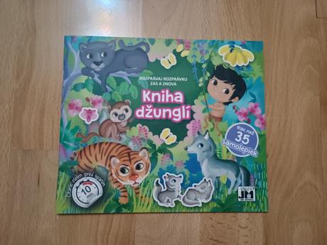 Samolepková knižka,