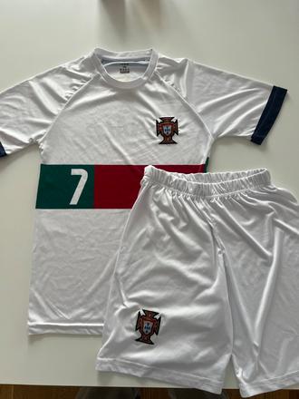 Dres ronaldo, 164