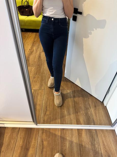 H&m obtiahnuté rifle tmavomodré, h&m,s