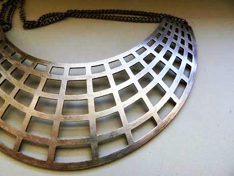 Zaujímavý náhrdelník, 