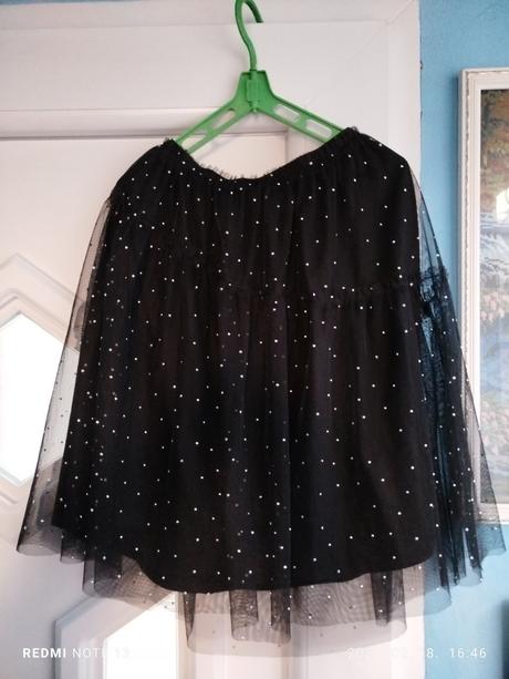 Zara sukňa pre 9/10r., zara,134
