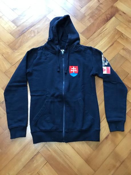 Dámska tepláková súprava slovakia, s