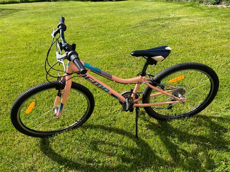 Bicykel, dema,24