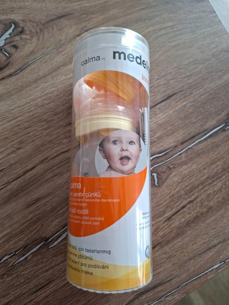 Dojčenská fľaša, medela