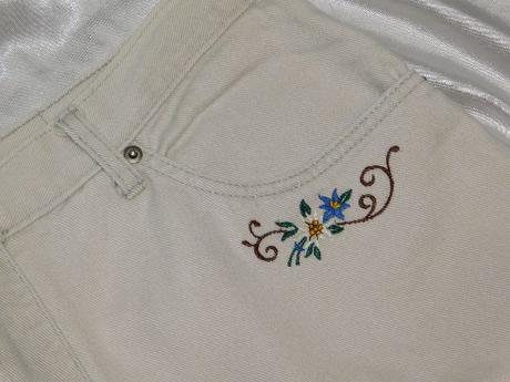 Luxusne damske dirndl kratasy, 42