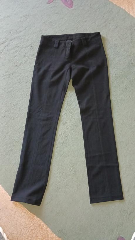 Elegantné nohavice, 42