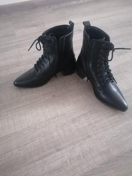 Prechodné čierne topánky, 36