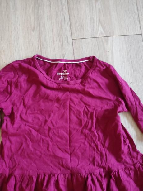 Balík tričiek a šiat, 86–98