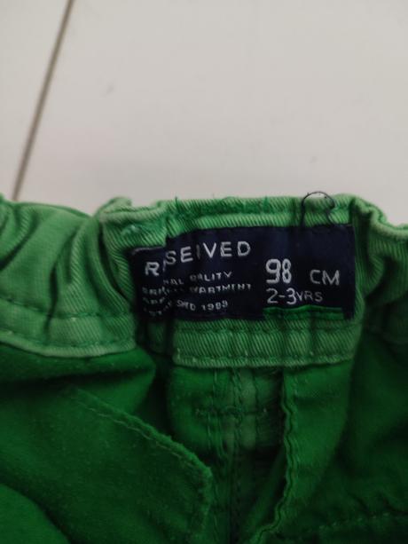 Kraťasy, reserved,98