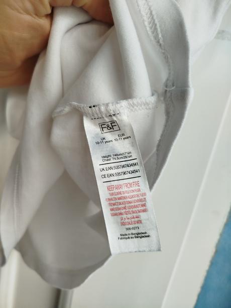 Tielko darujem, f&f,146